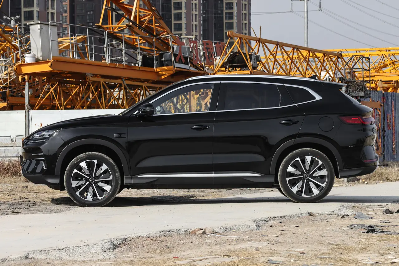 BYD Song Plus EV 2025