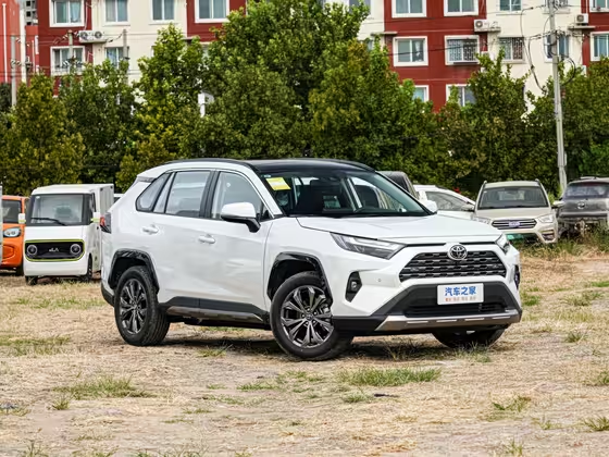 Toyota RAV4 2025