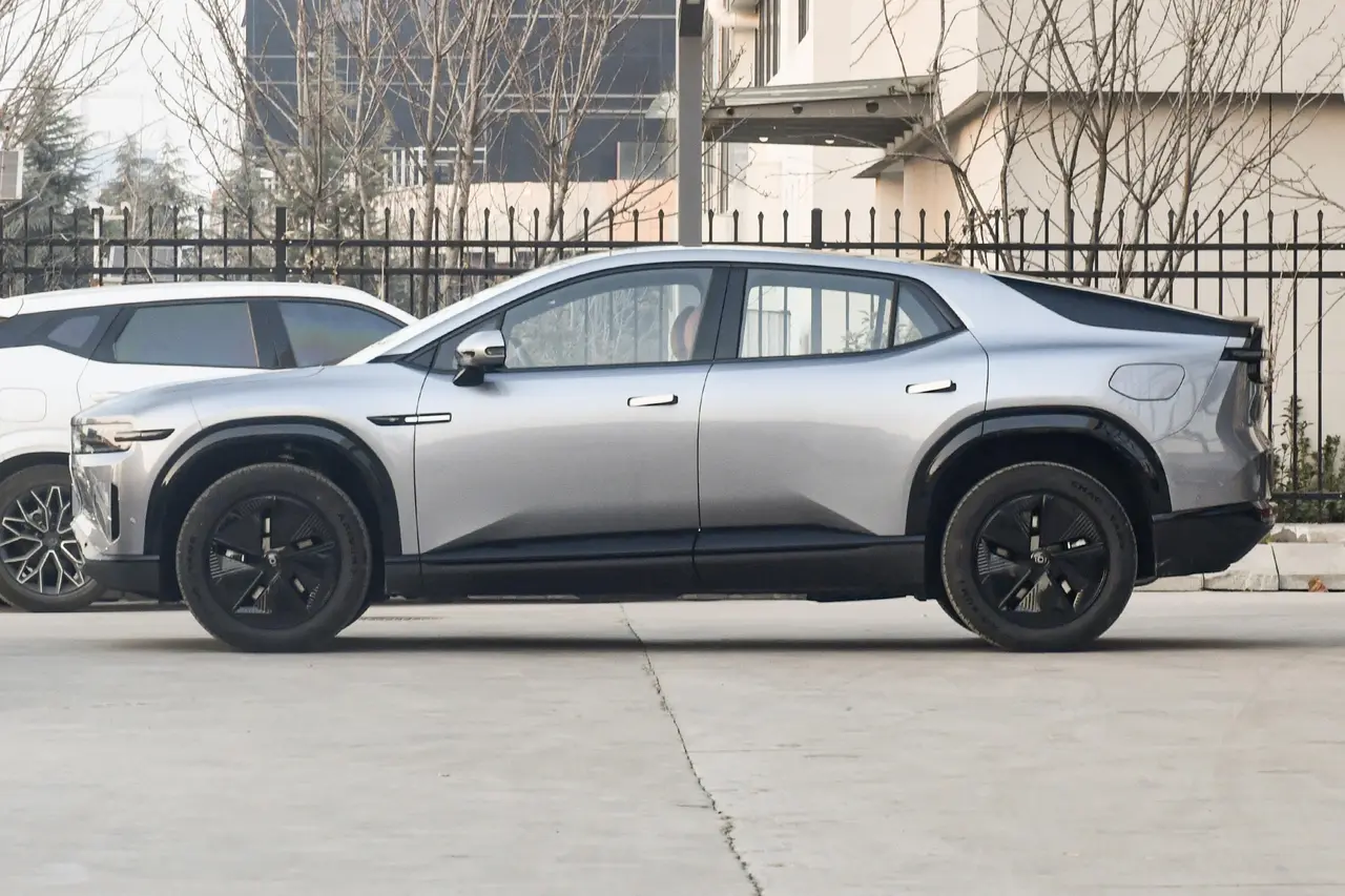 Changan Qiyuan E07 2024