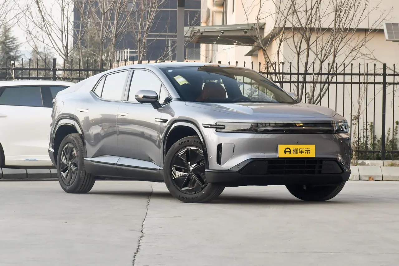 Changan Qiyuan E07 2024