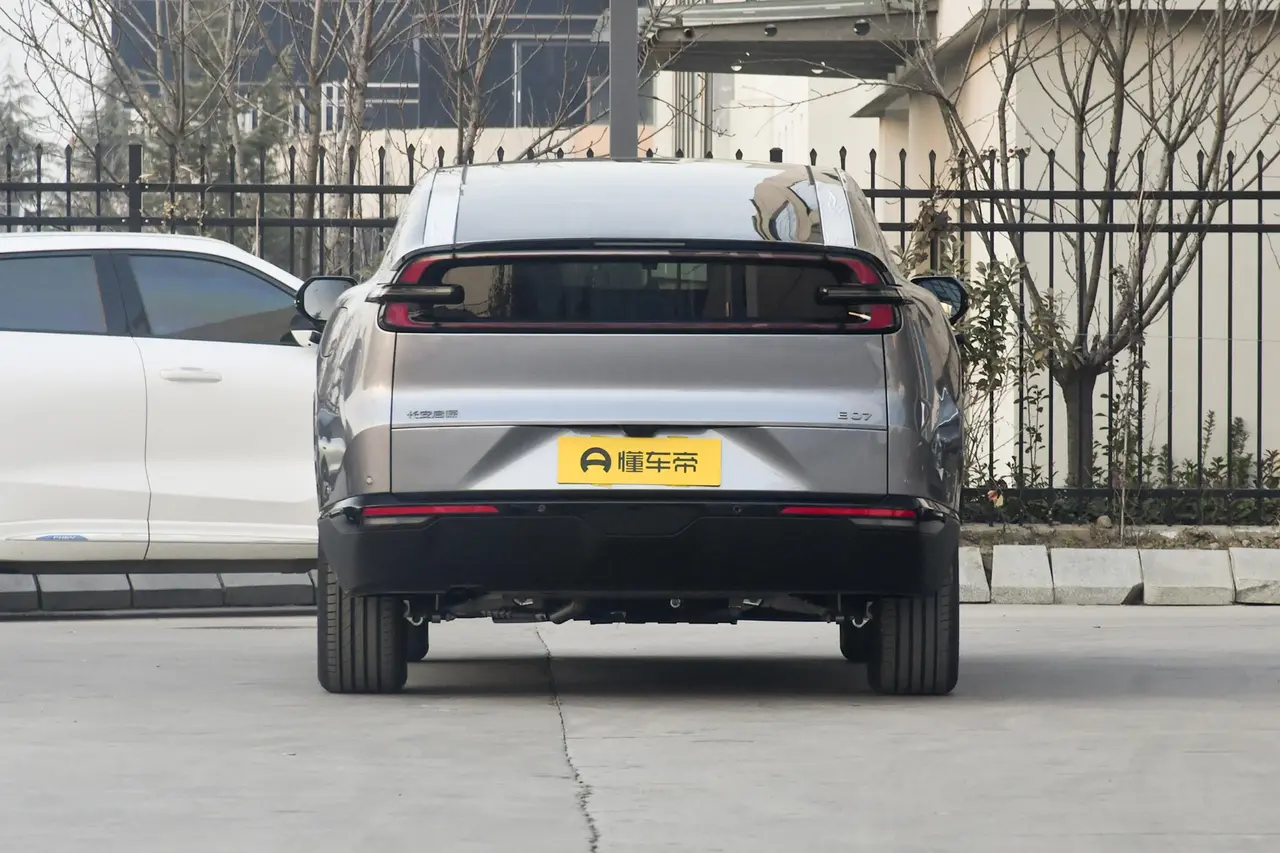 Changan Qiyuan E07 2024