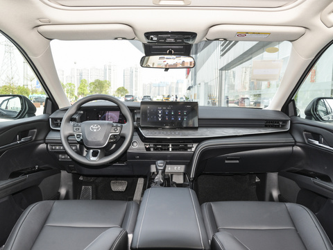 Toyota Camry 2024