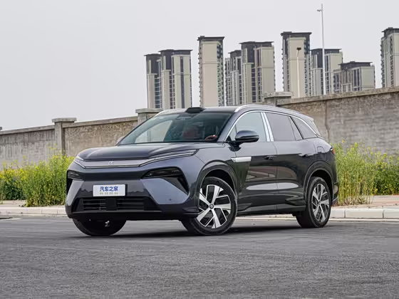 BYD Tang L 2025