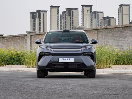 BYD Tang L 2025
