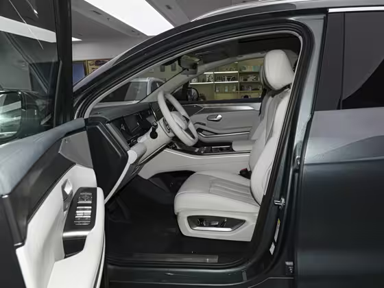 BYD Tang L 2025