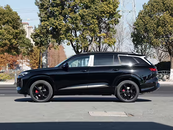 Audi Q6 2025
