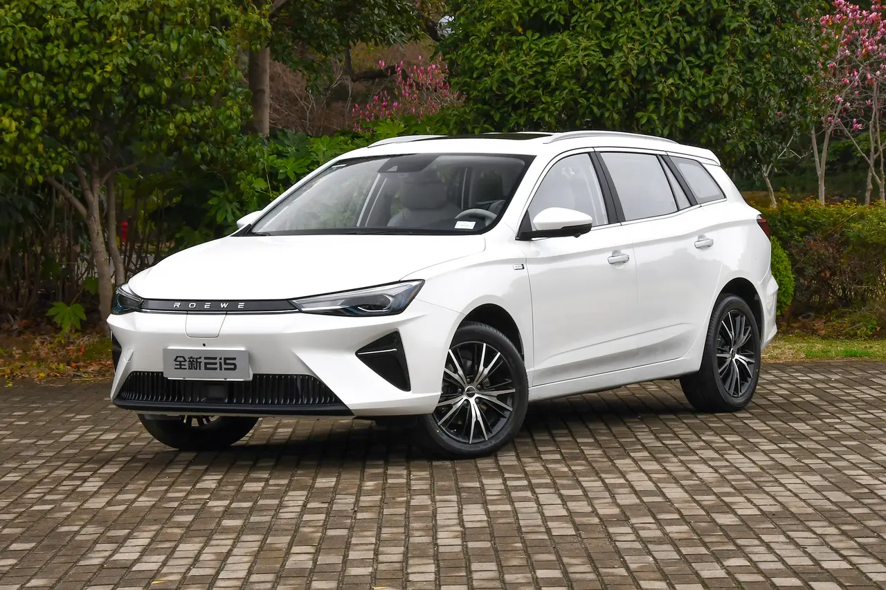 Roewe Ei5 2021
