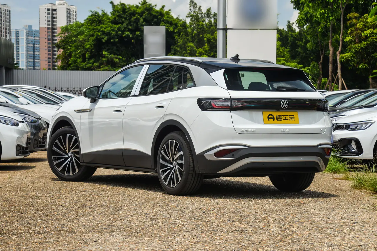 Volkswagen ID.4 X 2024