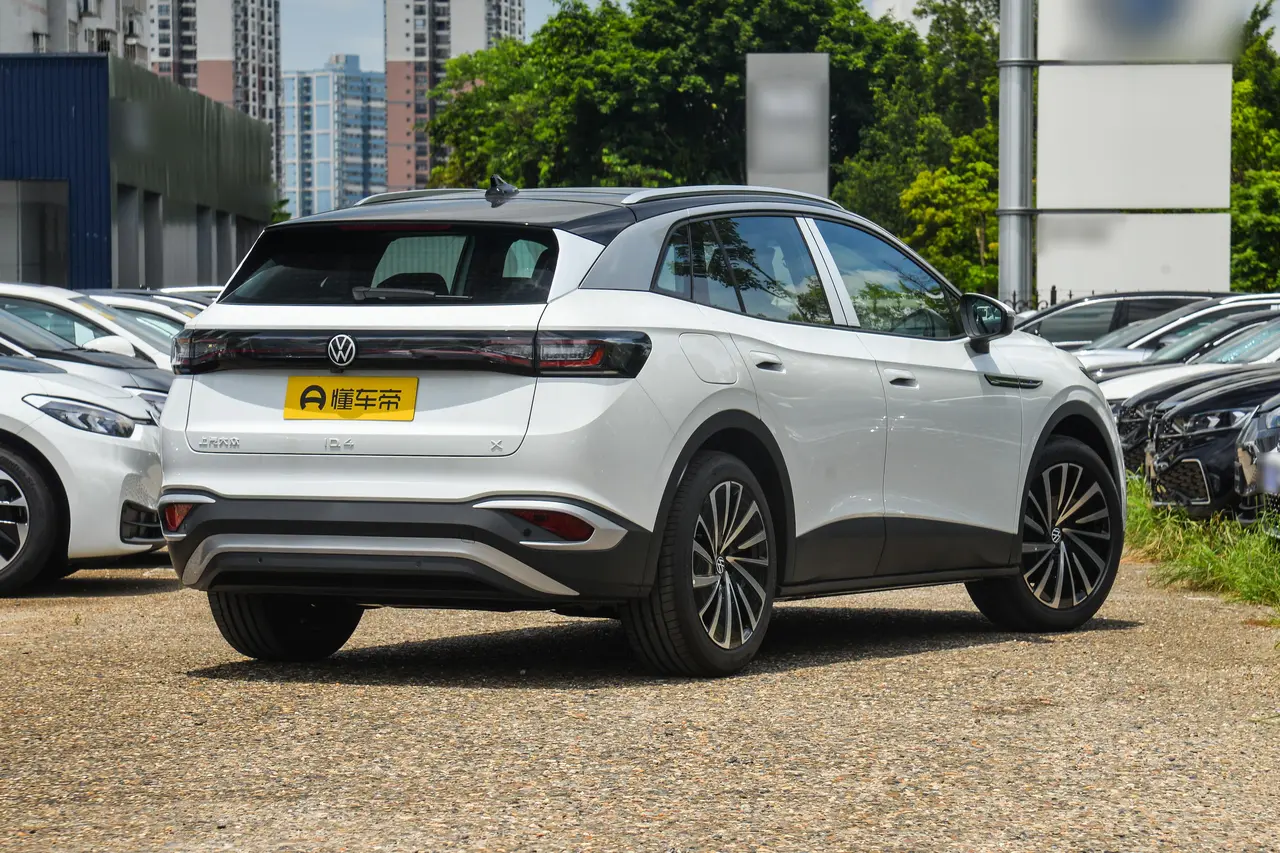Volkswagen ID.4 X 2024