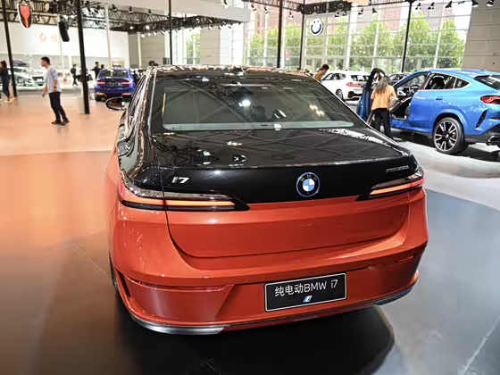 BMW I7 2023