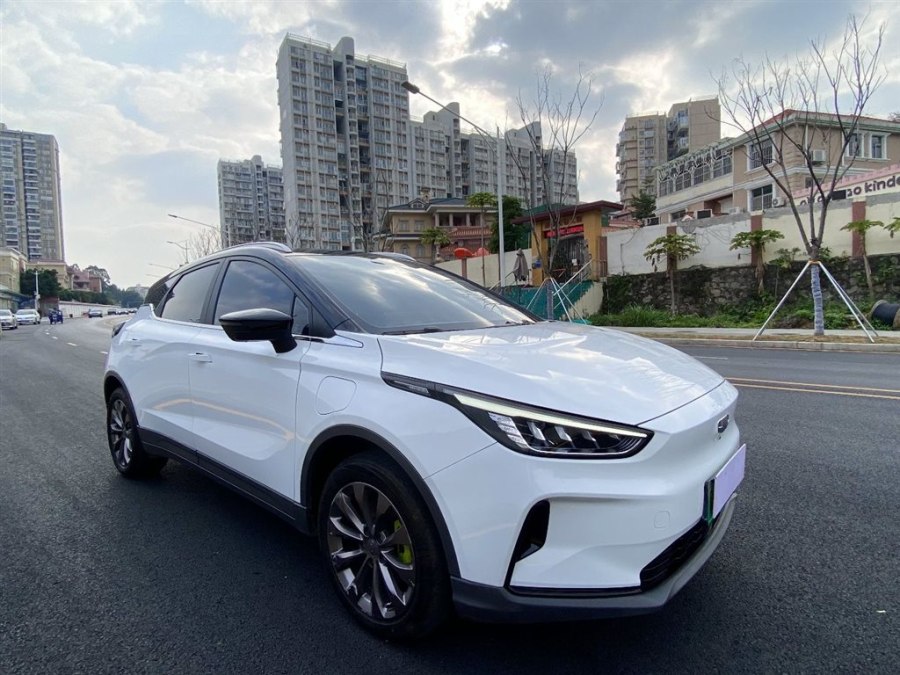 Geely Geometry C 2020