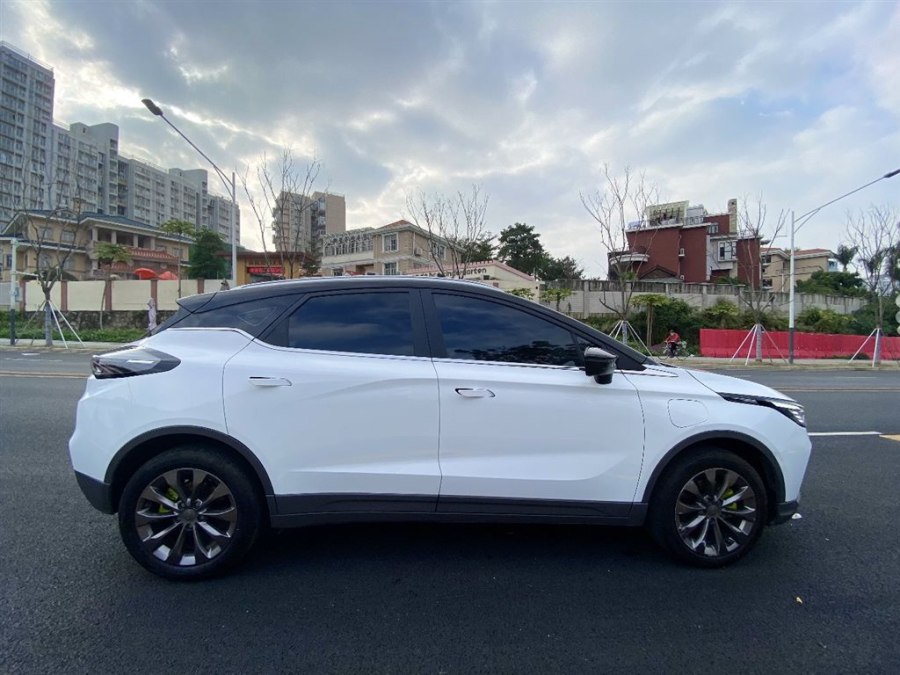 Geely Geometry C 2020