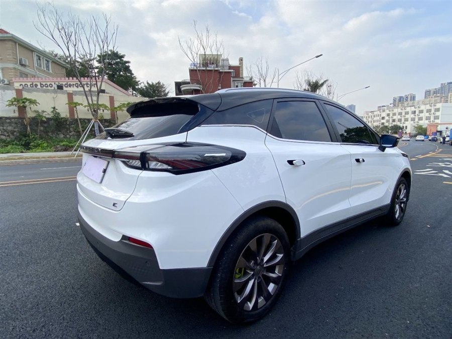 Geely Geometry C 2020