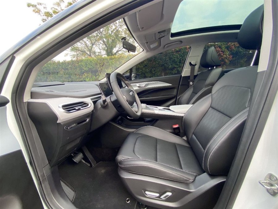 Geely Geometry C 2020