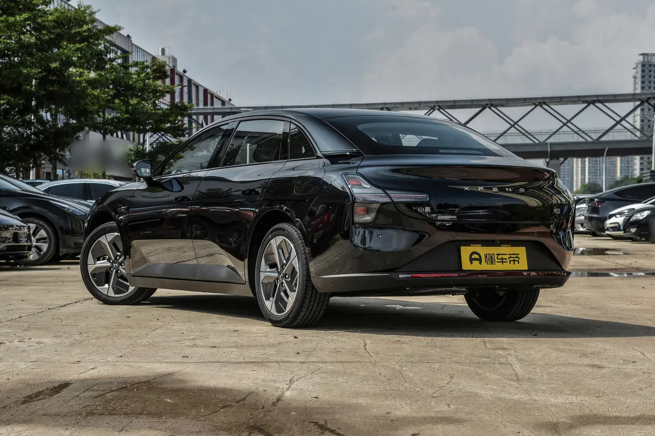 Xpeng Mona M03 2024