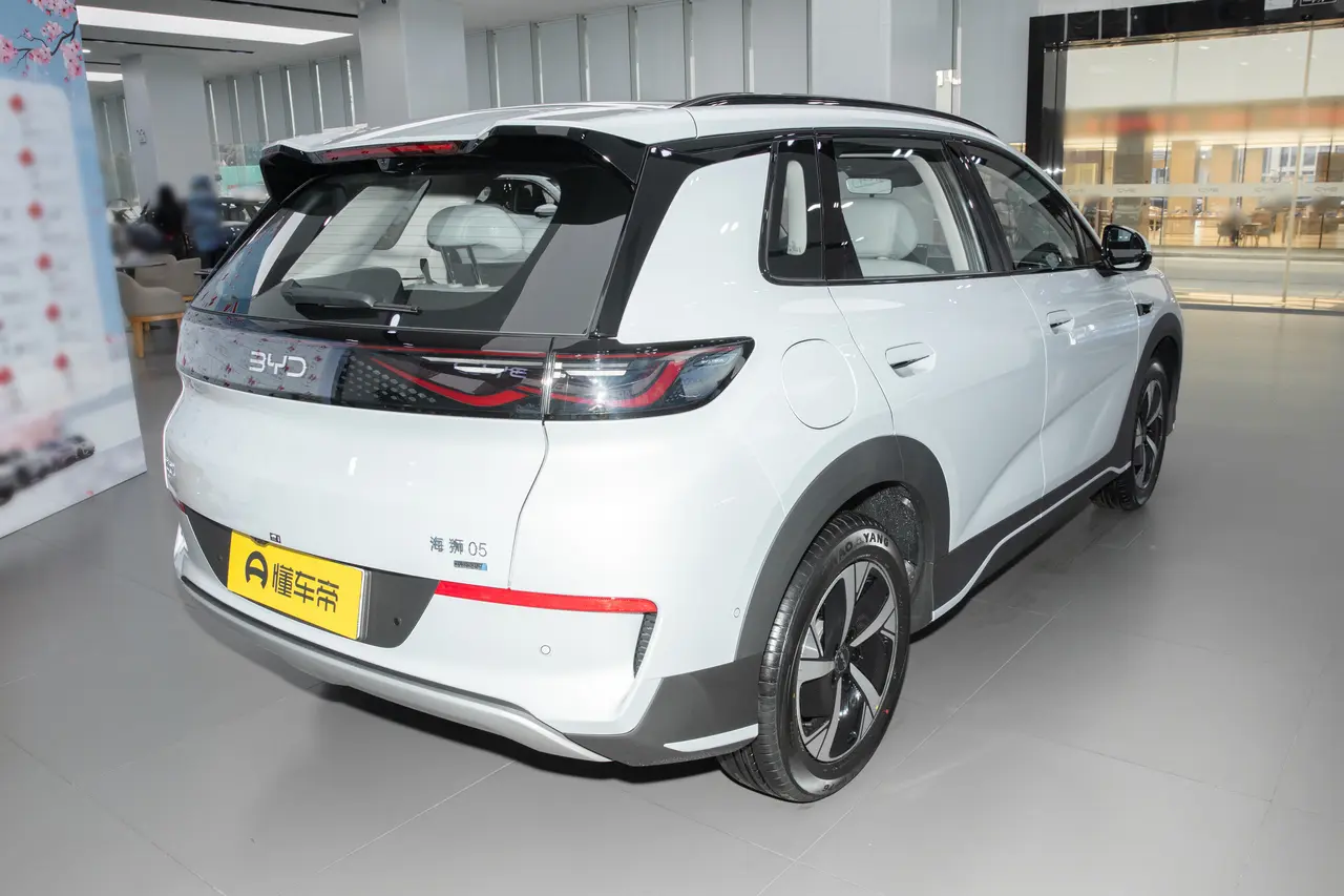 BYD Sea Lion 05 EV 2025