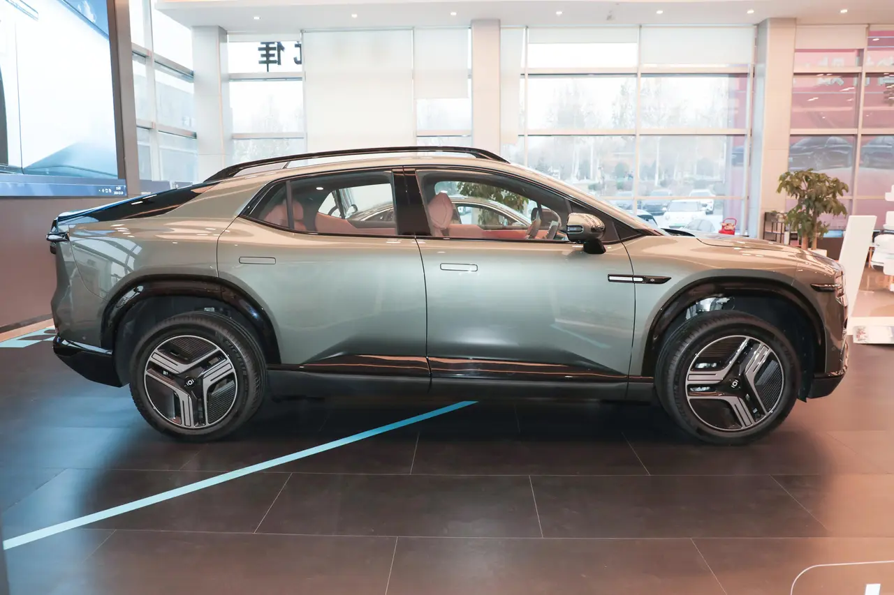 Changan Qiyuan E07 2024