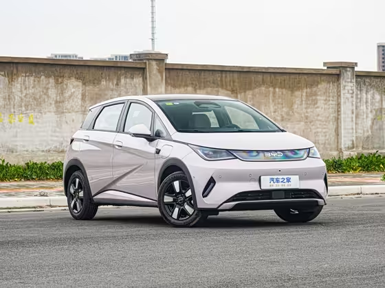 BYD Dolphin 2025