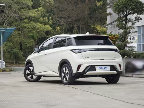 BYD Dolphin 2024