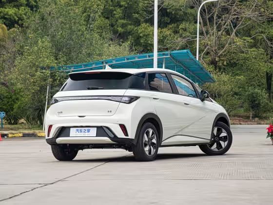 BYD Dolphin 2024