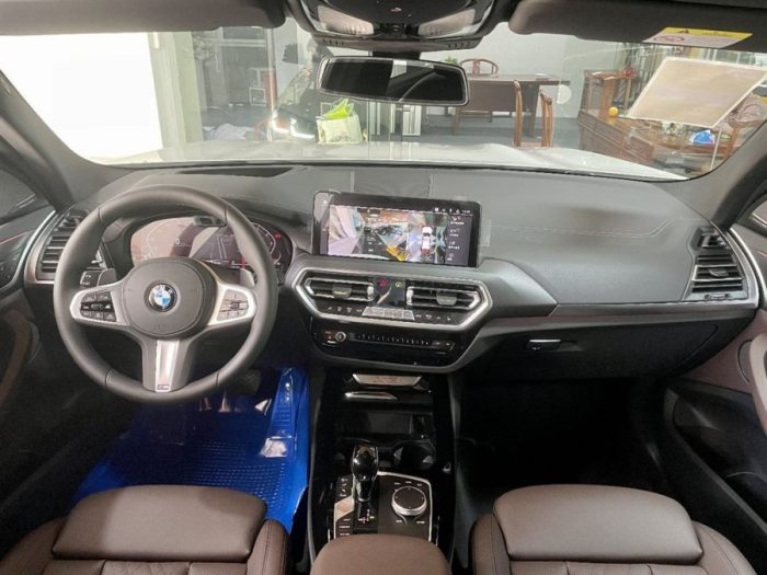 BMW iX3 2021