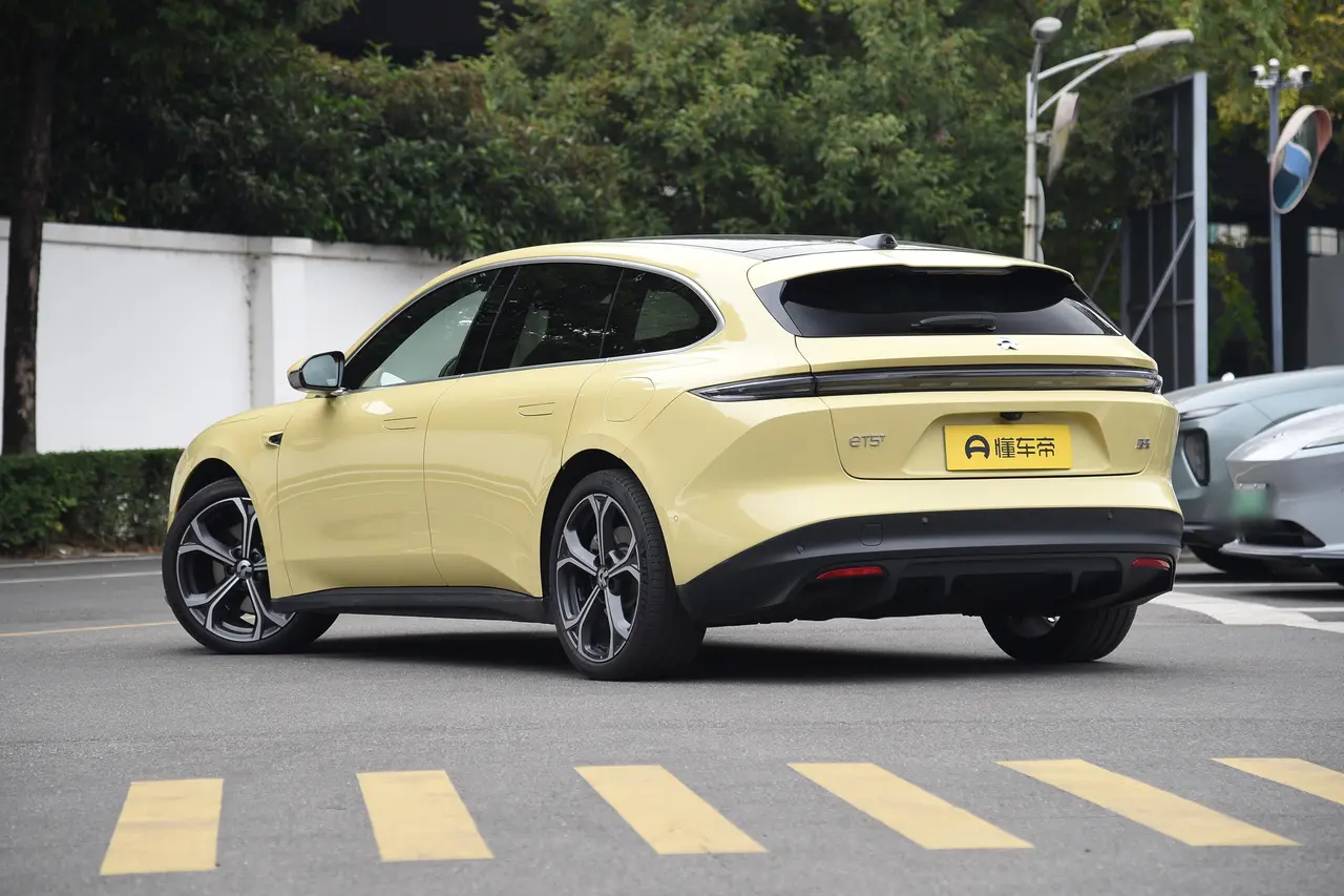 NIO ET5T 2024