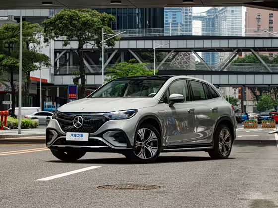 Mercedes EQE SUV 2024