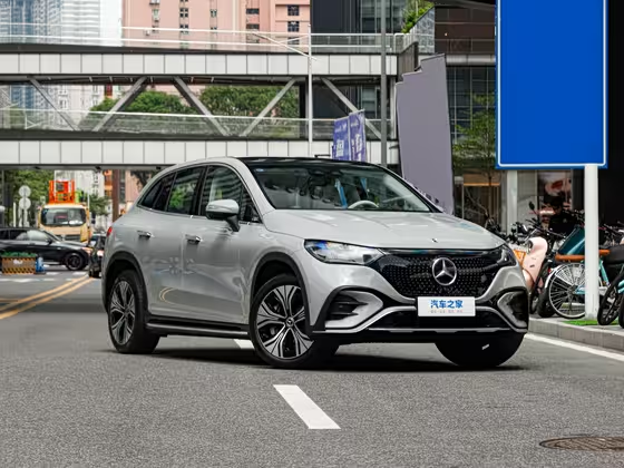 Mercedes EQE SUV 2024