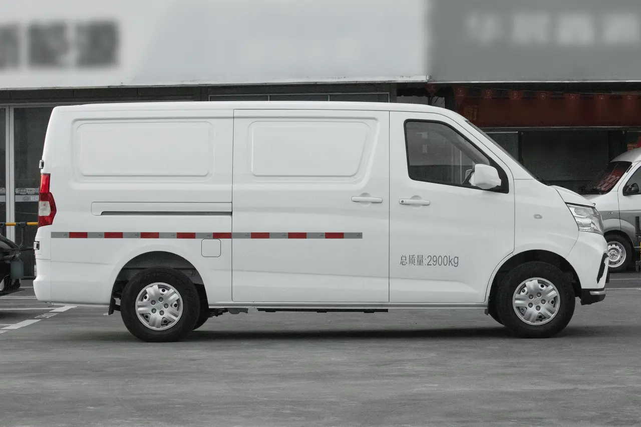 Changan Kaicheng Ruixing EM80 2023