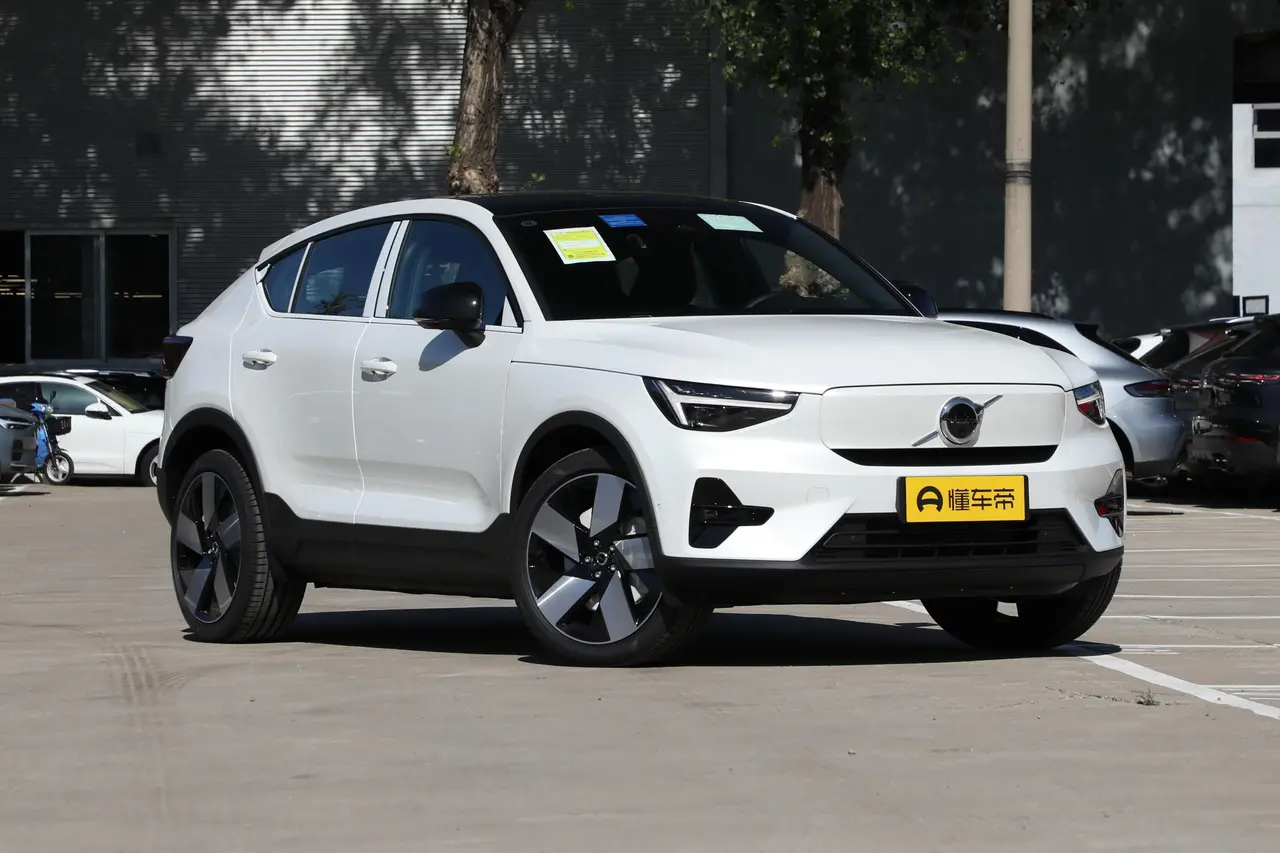 Volvo C40 Recharge 2024