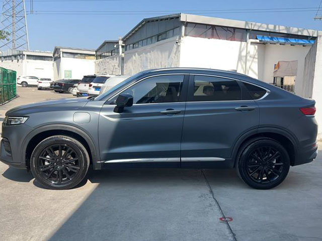 Geely Tugella 2021