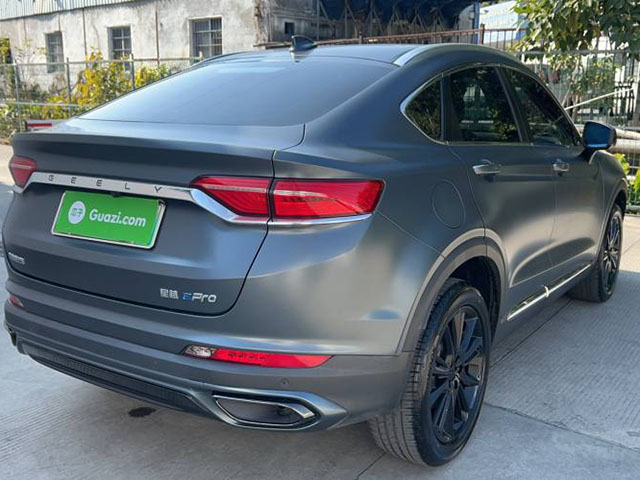 Geely Tugella 2021