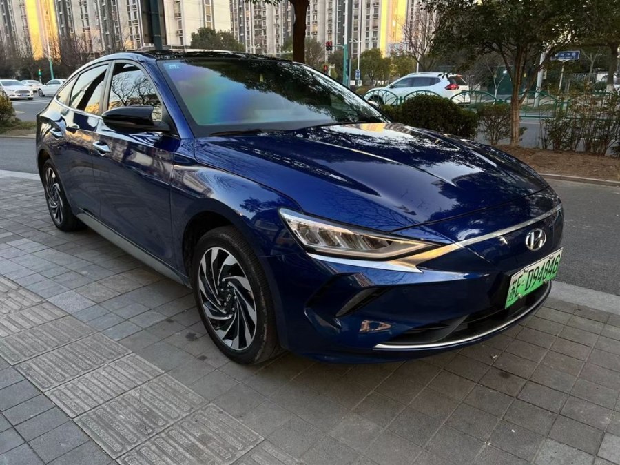 Hyundai Lafesta 2020