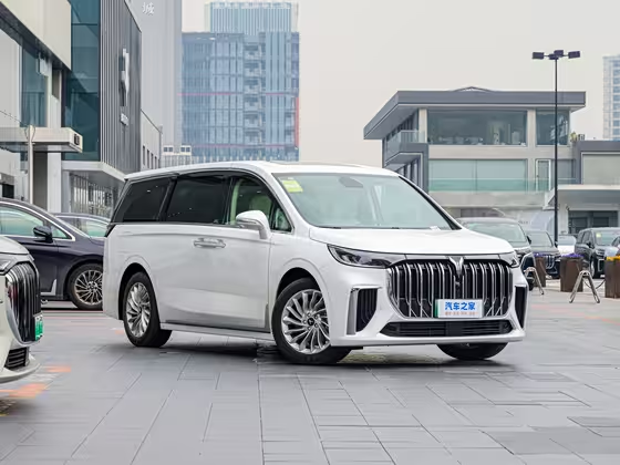 Voyah Dreamer PHEV 2024