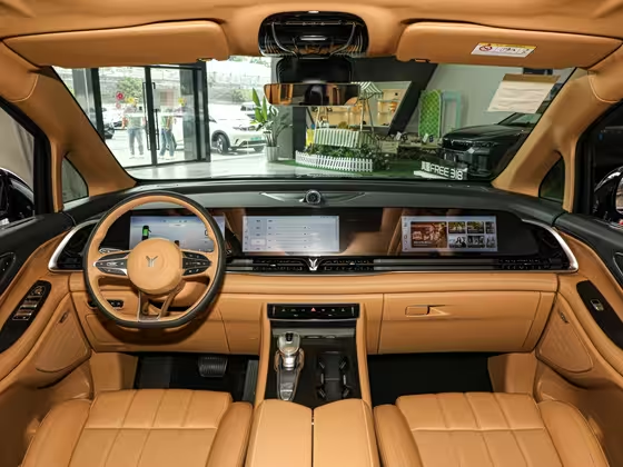 Voyah Dreamer PHEV 2024