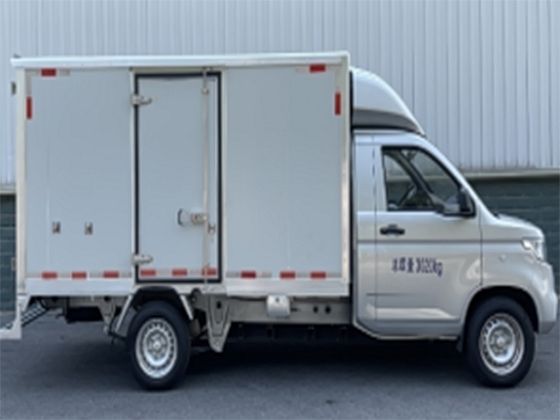 Wuling Rongguang New Card EV 2023