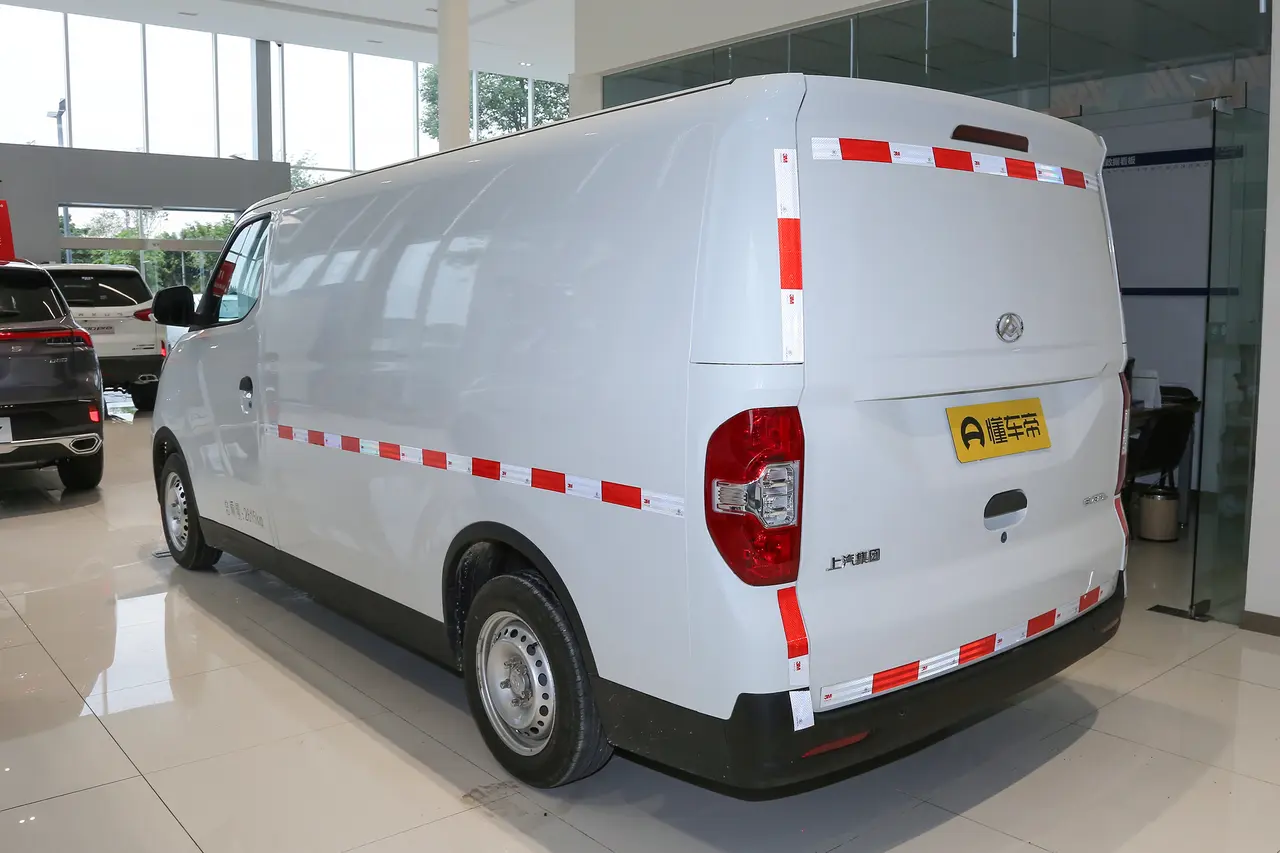 Maxus EV30 2021