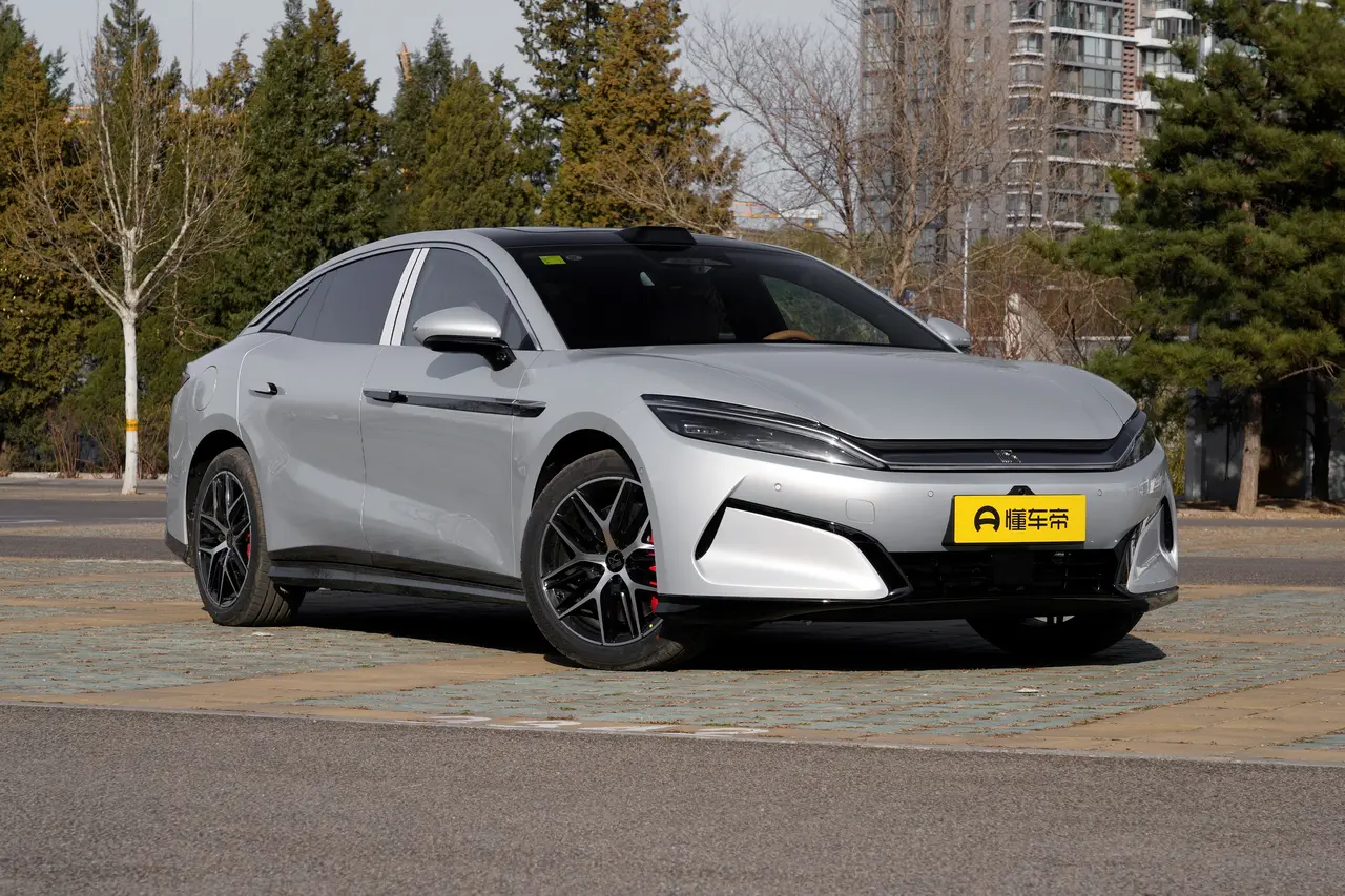 BYD Han L EV 2025