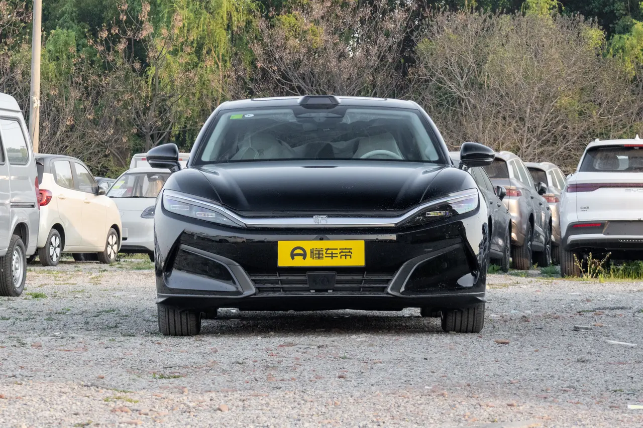 BYD Han L EV 2025