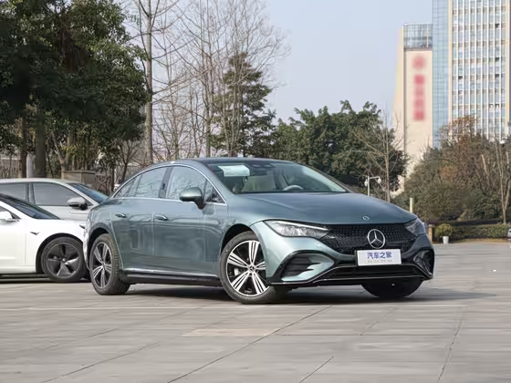 Mercedes E-Class 2025