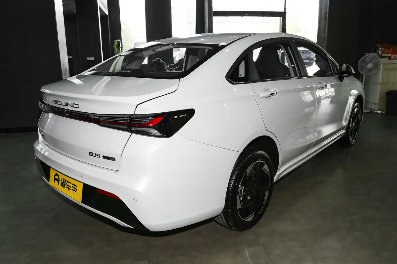 Beijing EU5 Plus 2024