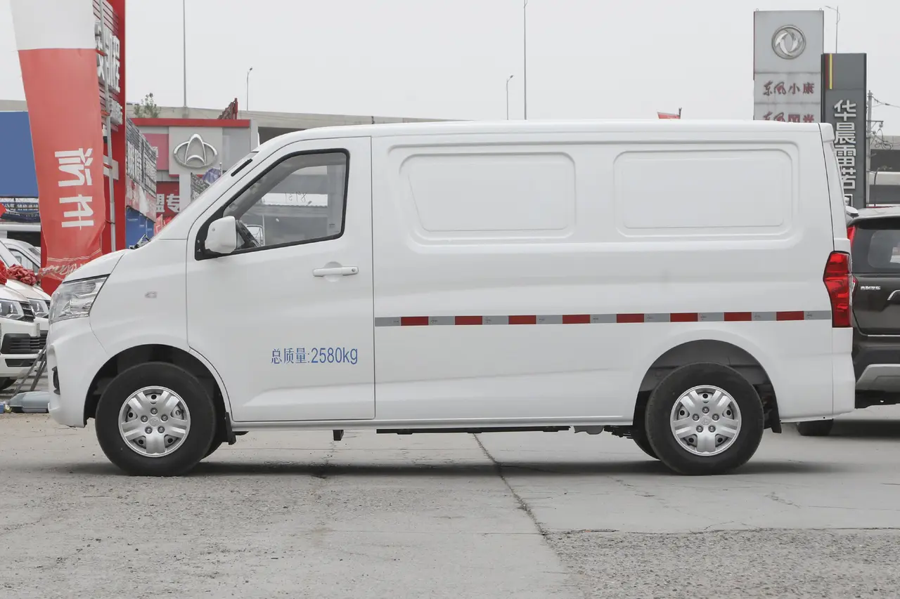 Changan Kaicheng Ruixing EM60 2023