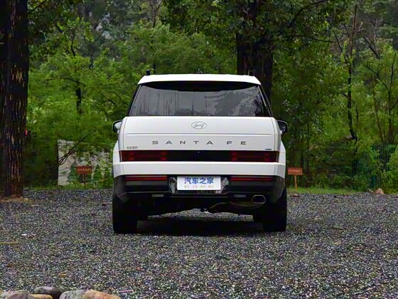 Hyundai Santa Fe 2024