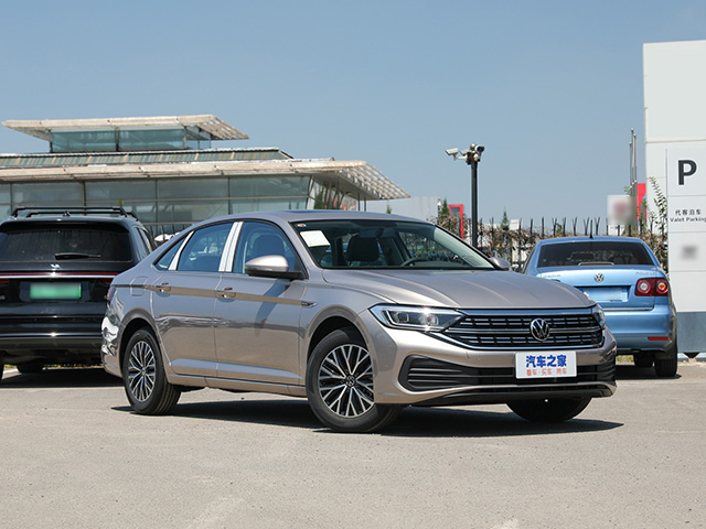 Volkswagen Sagitar 2022