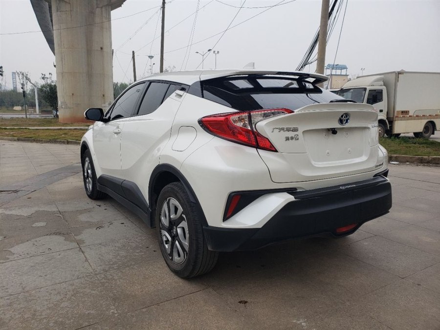 Toyota C-HR EV 2021