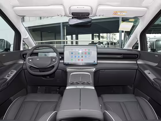 Xpeng X9 2025