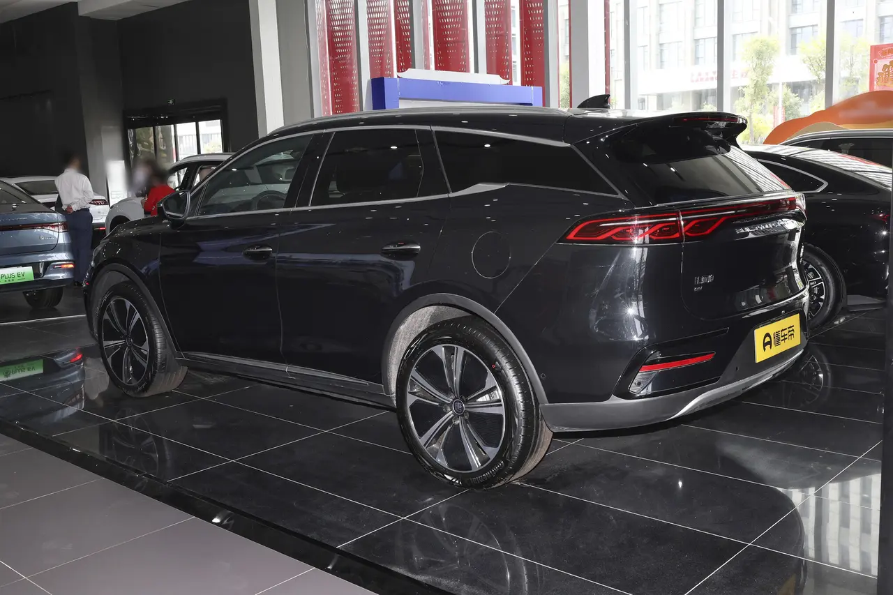 BYD Tang EV 2024