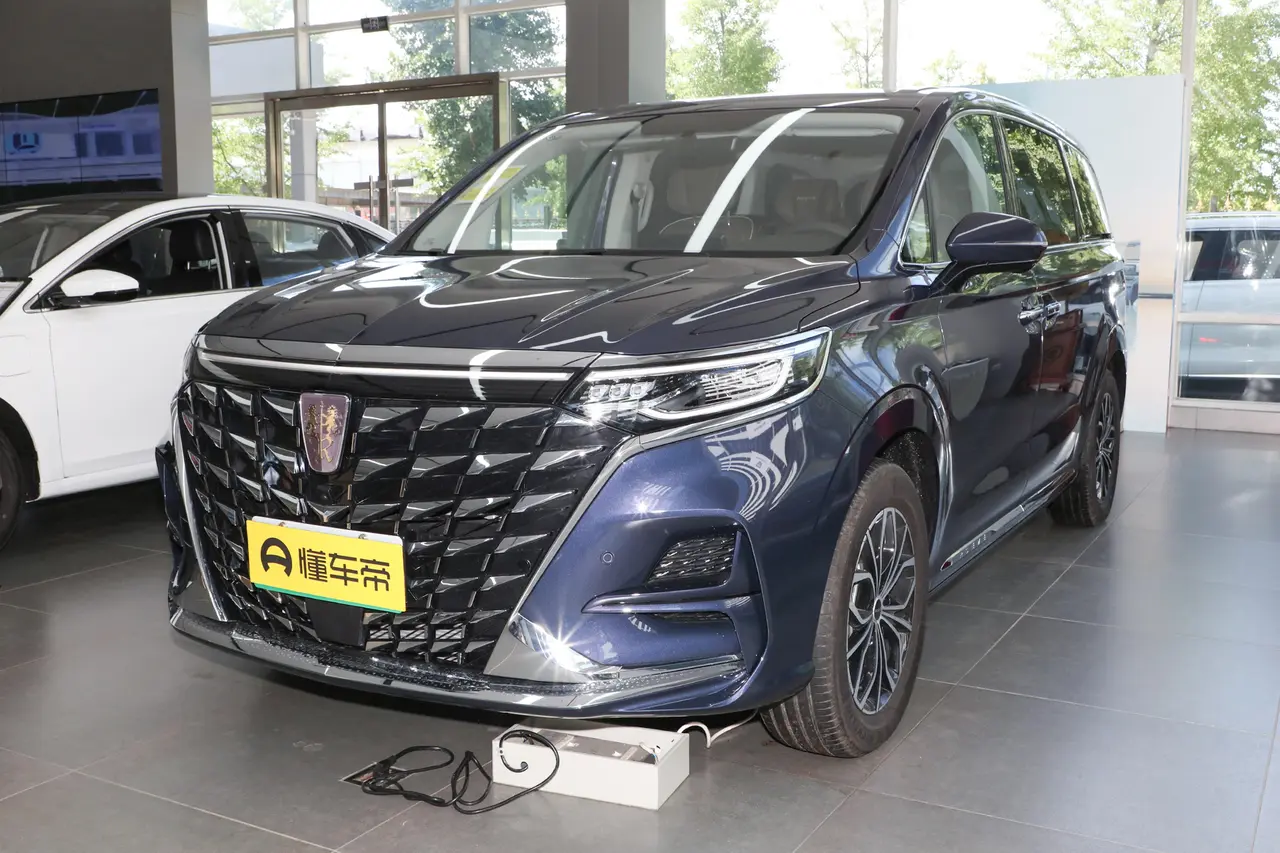 Roewe IMAX8 EV 2022