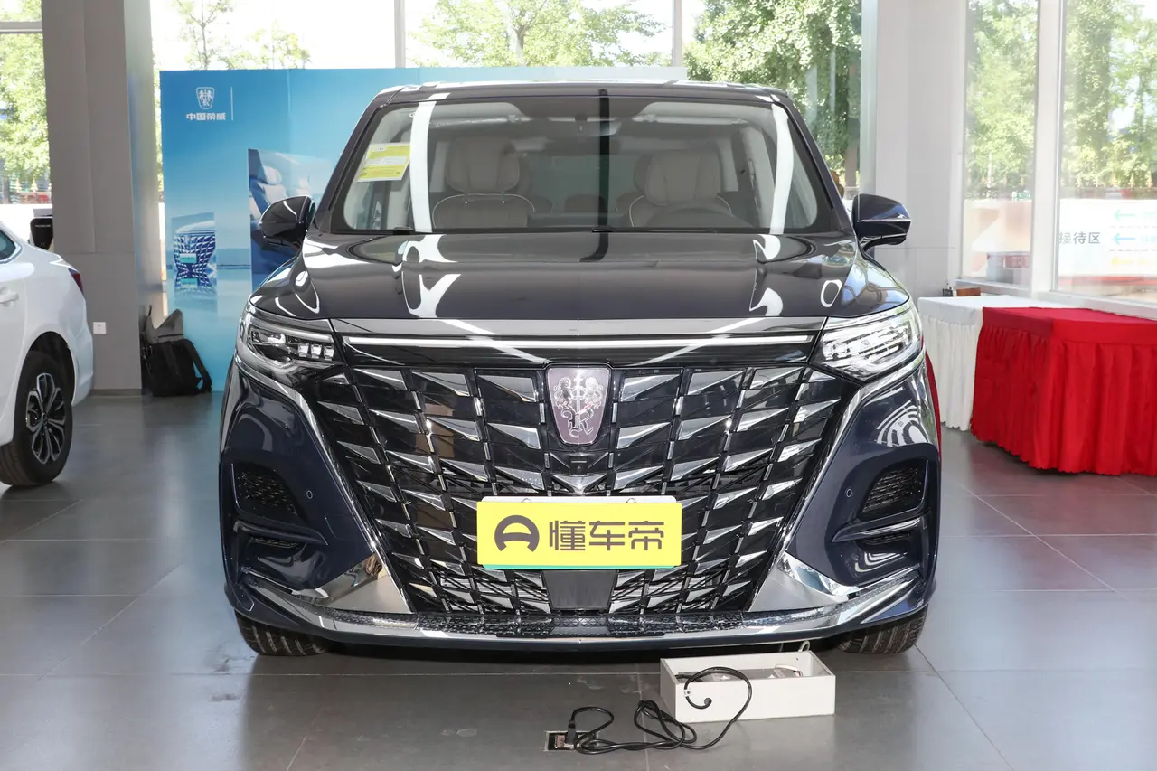 Roewe IMAX8 EV 2022