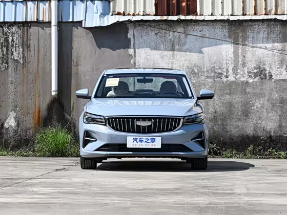 Geely Emgrand 2025